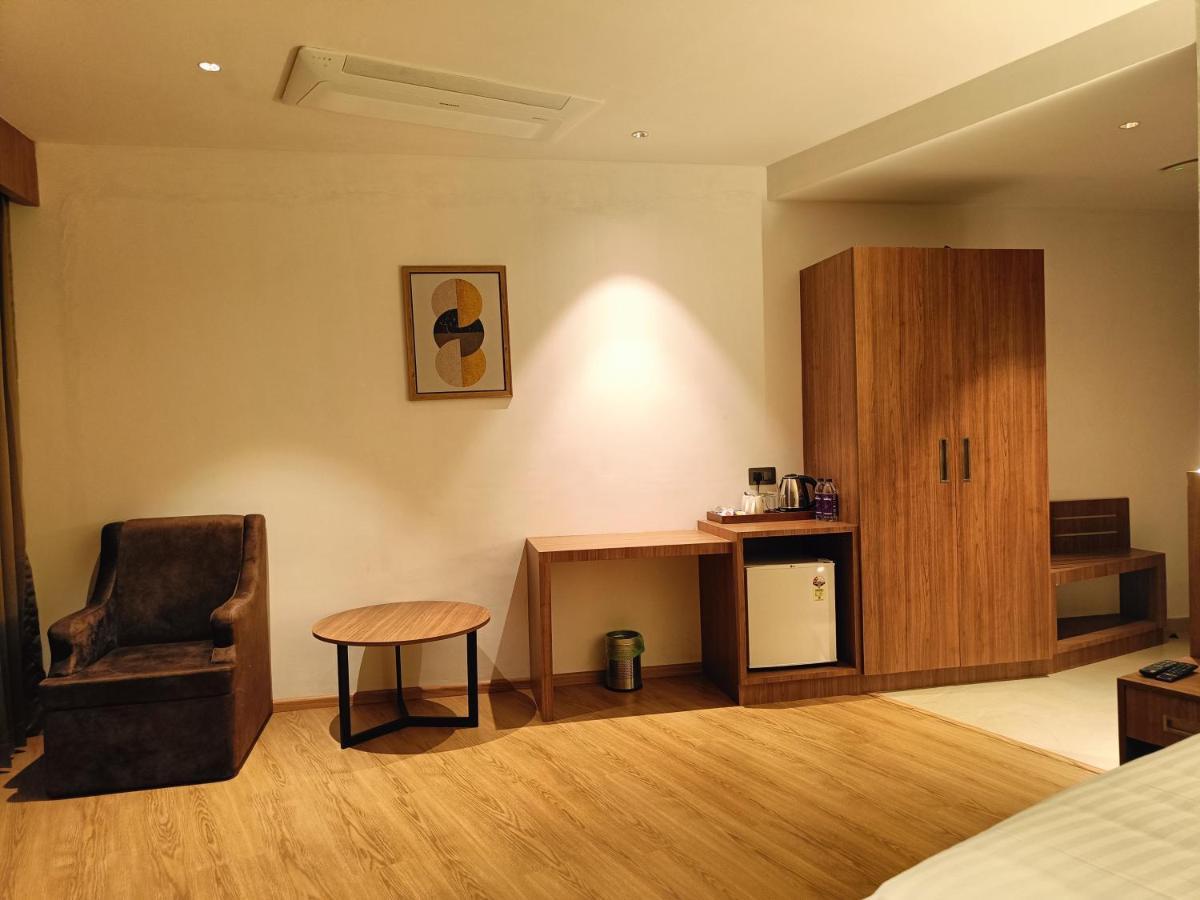 Hotel Sky Sierra Wayanad Kalpetta Luaran gambar
