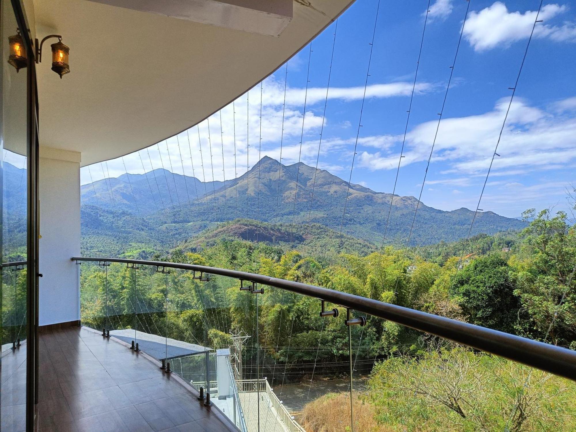 Hotel Sky Sierra Wayanad Kalpetta Luaran gambar