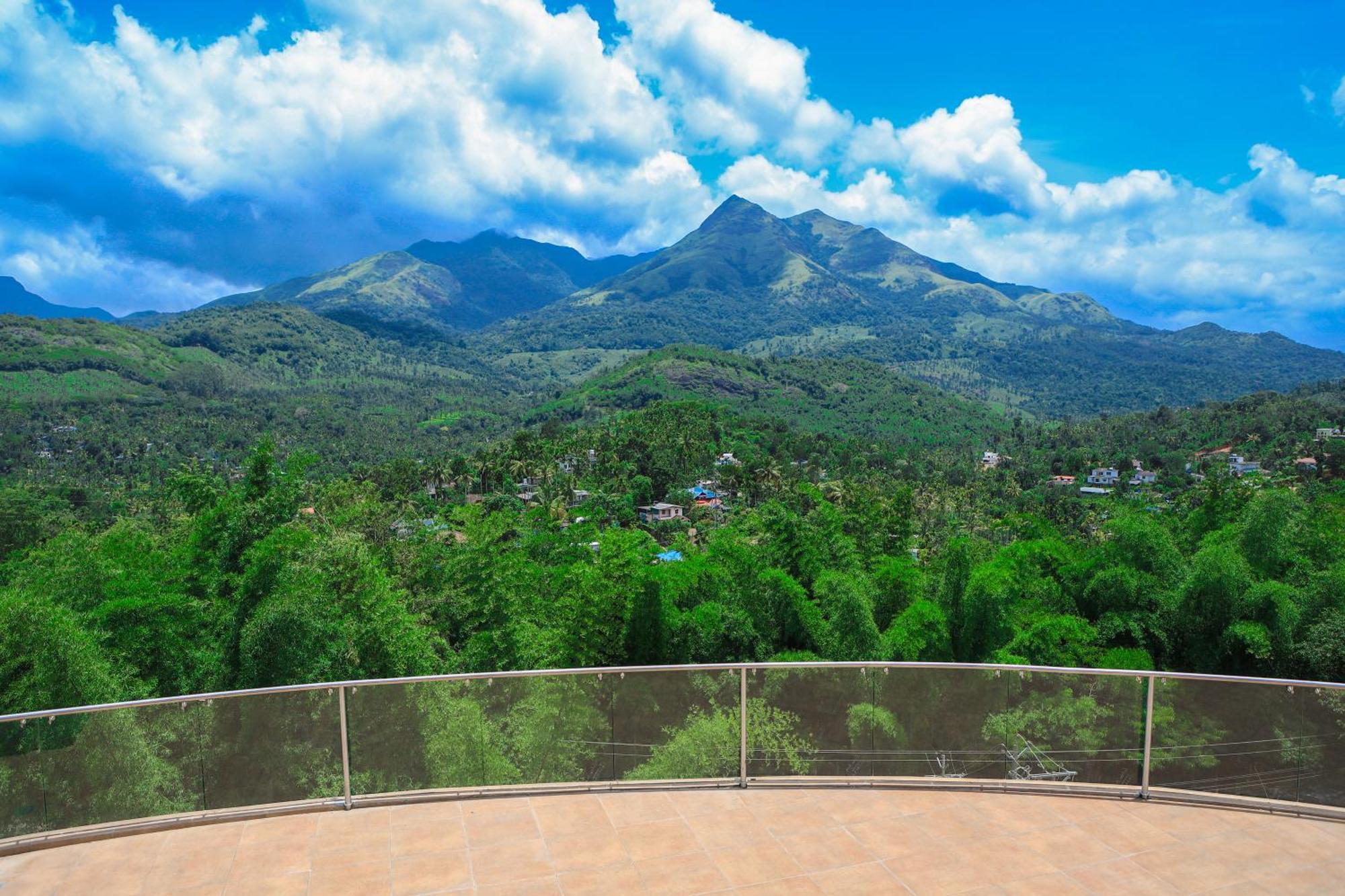 Hotel Sky Sierra Wayanad Kalpetta Luaran gambar
